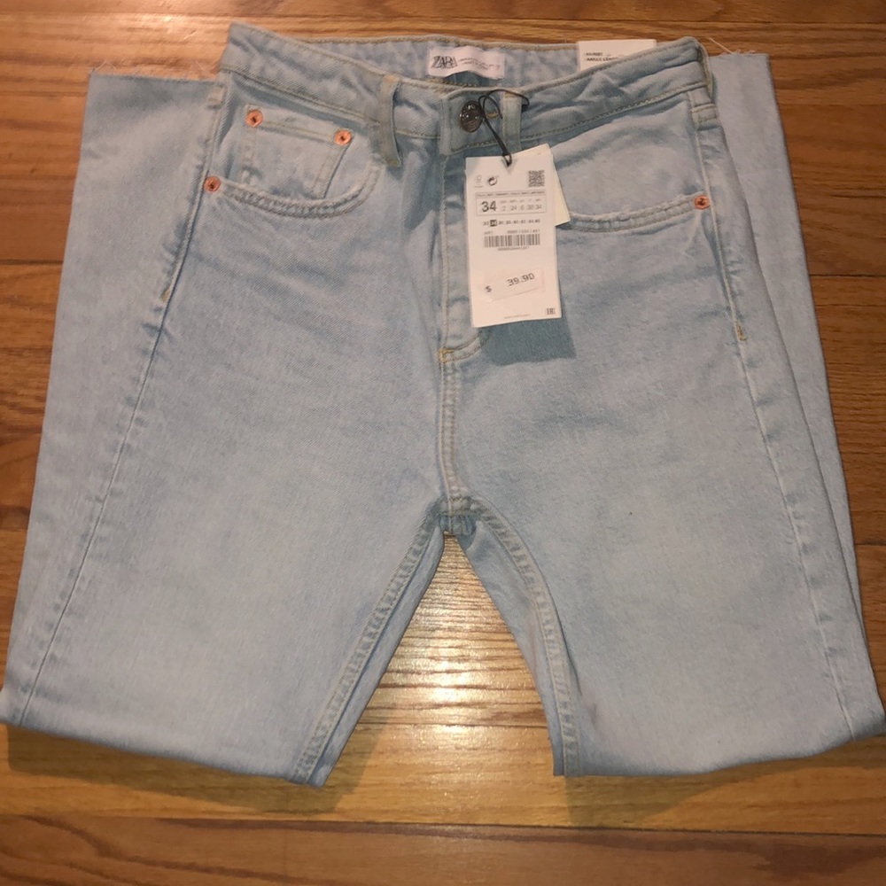 ZARA Women’s Hi-Rise Ankle Length Jeans Size 2
